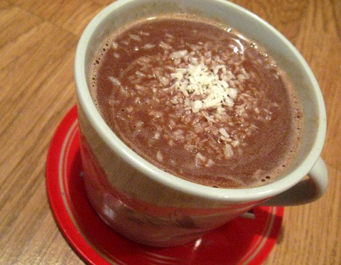 Gorąca czekolada z mlekiem kokosowym (Chocolate en Leche de Coco)