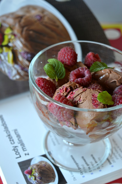 lody czekoladowe z malinami2