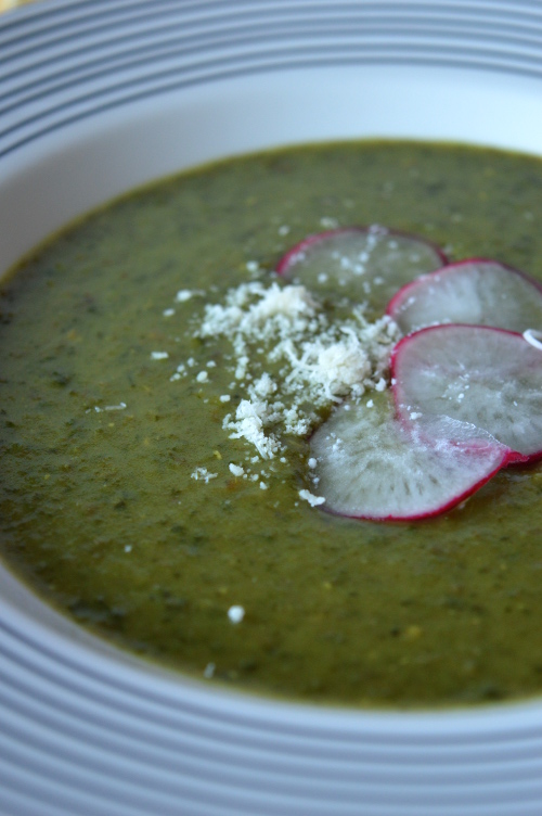 zupa z zielonej soczewicy i szpinaku