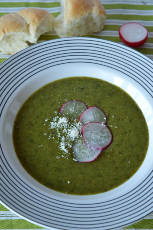 Zupa z zielonej soczewicy i szpinaku